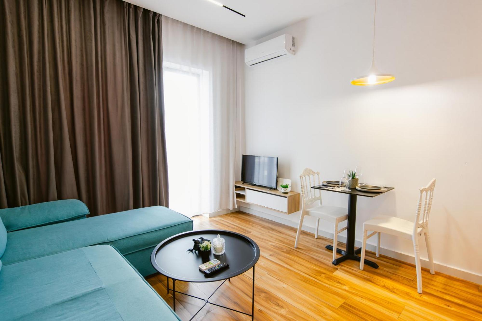 Durres Str Modern Apartments - The Nest Tiran Dış mekan fotoğraf